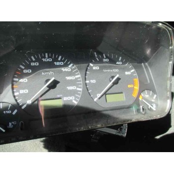 volkswagen polo berlina (6n1) del año 1996