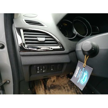 renault megane iii berlina 5 p del año 2010