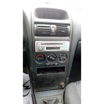 opel astra g berlina del año 2002