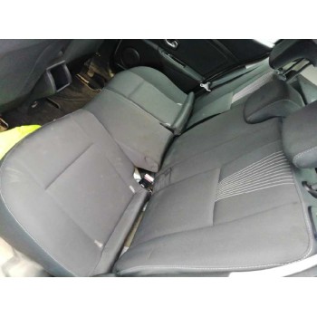 renault megane iii berlina 5 p del año 2010