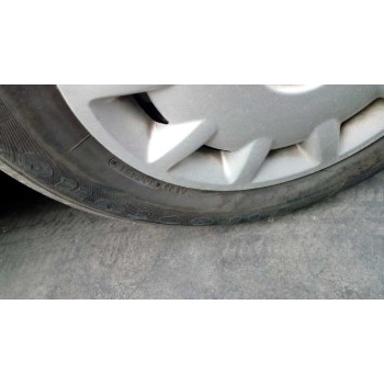 opel astra g berlina del año 2002