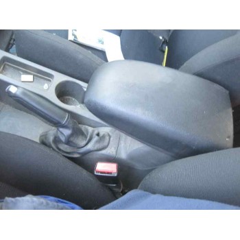 ford focus berlina (cap) del año 2008