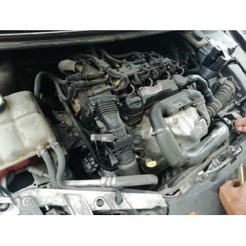 ford focus berlina (cap) del año 2004