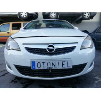 opel astra j lim. del año 2012