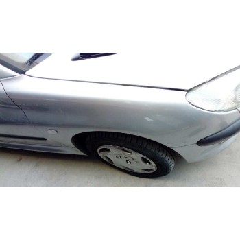 peugeot 206 berlina del año 2002