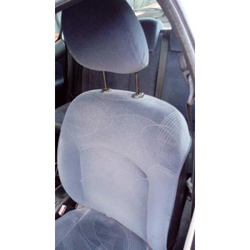 peugeot 206 berlina del año 2002