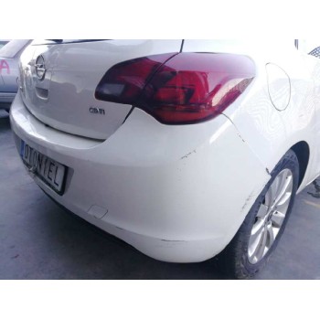 opel astra j lim. del año 2012