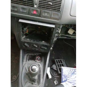 volkswagen golf iv berlina (1j1) del año 2000