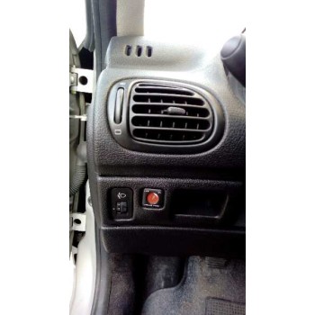 peugeot 206 berlina del año 2002