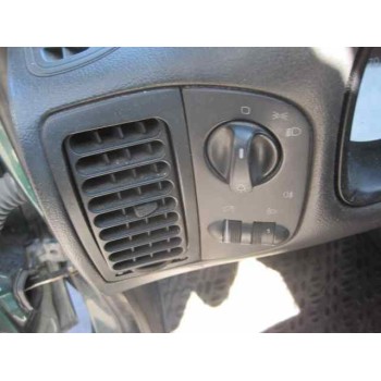 volkswagen polo berlina (6n1) del año 1998