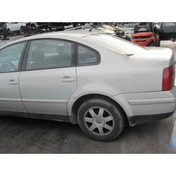 volkswagen passat berlina (3b2) del año 2000