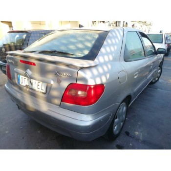citroën xsara berlina del año 2001