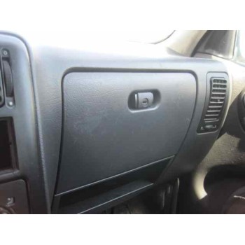 volkswagen polo berlina (6n1) del año 1998