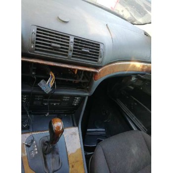 bmw serie 5 berlina (e39) del año 2001