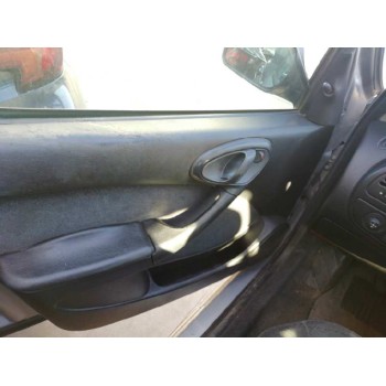 citroën xsara berlina del año 2001