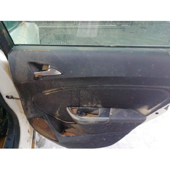 opel astra j lim. del año 2012