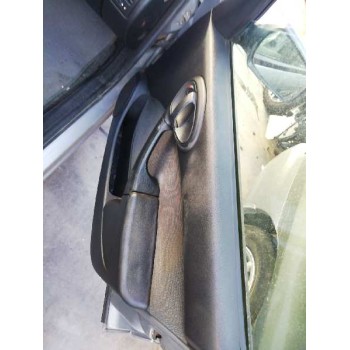 citroën xsara berlina del año 2001