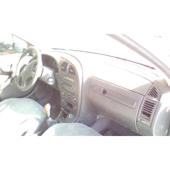 citroën xsara berlina del año 2001