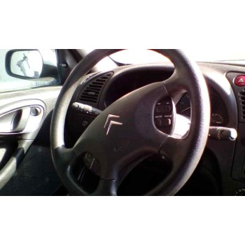 citroën xsara berlina del año 2001