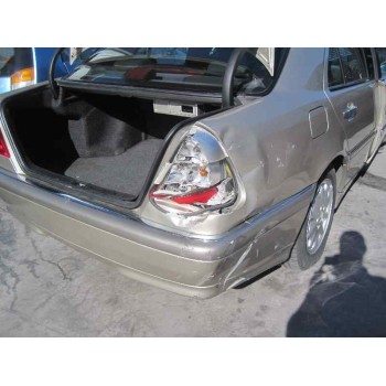 mercedes-benz clase c (w202) berlina del año 1999