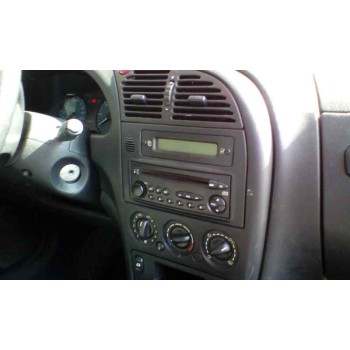 citroën xsara berlina del año 2001