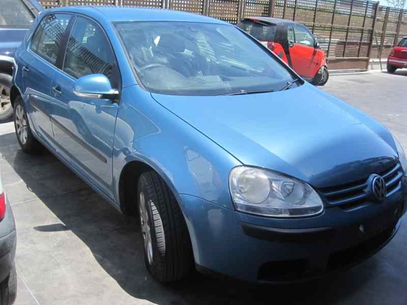 VOLKSWAGEN GOLF V BERLINA (1K1)