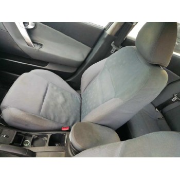 nissan primera berlina (p12) del año 2005