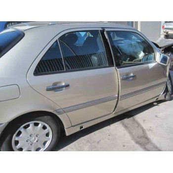 mercedes-benz clase c (w202) berlina del año 1999