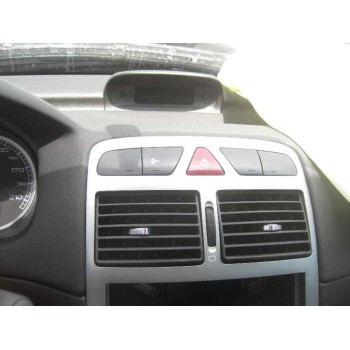 peugeot 307 (s1) del año 2004