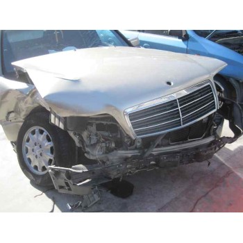 mercedes-benz clase c (w202) berlina del año 1999