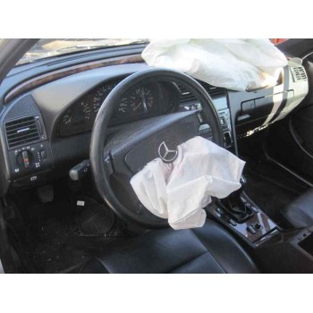 mercedes-benz clase c (w202) berlina del año 1999