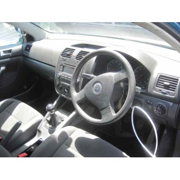 volkswagen golf v berlina (1k1) del año 2005