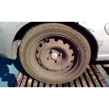 citroën xsara berlina del año 2001