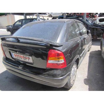 opel astra g berlina del año 2001