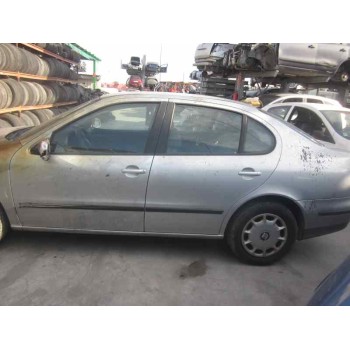 seat toledo (1m2) del año 2001