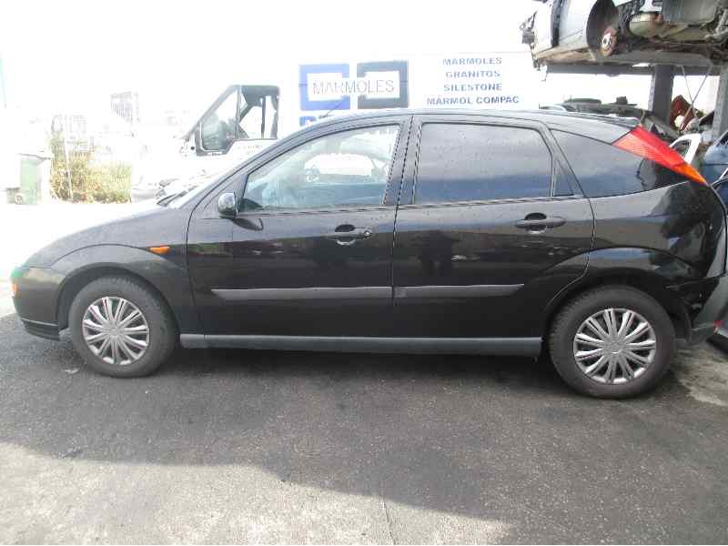 ford focus berlina (cak) del año 1999