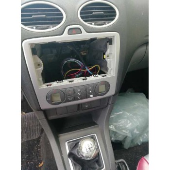 ford focus berlina (cap) del año 2006