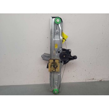 ELEVALUNAS TRASERO DERECHO BM51A27000BE 924760106 6 PINS