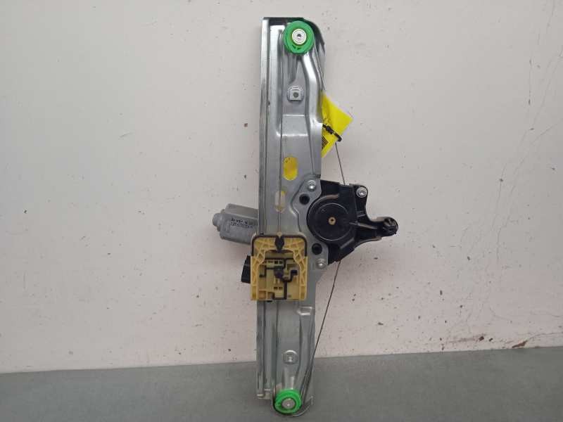 Recambio de elevalunas trasero derecho para ford focus turn. trend referencia OEM IAM BM51A27000BE 924760106 6 PINS