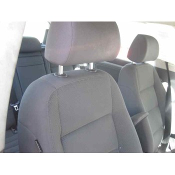 volkswagen golf v berlina (1k1) del año 2005