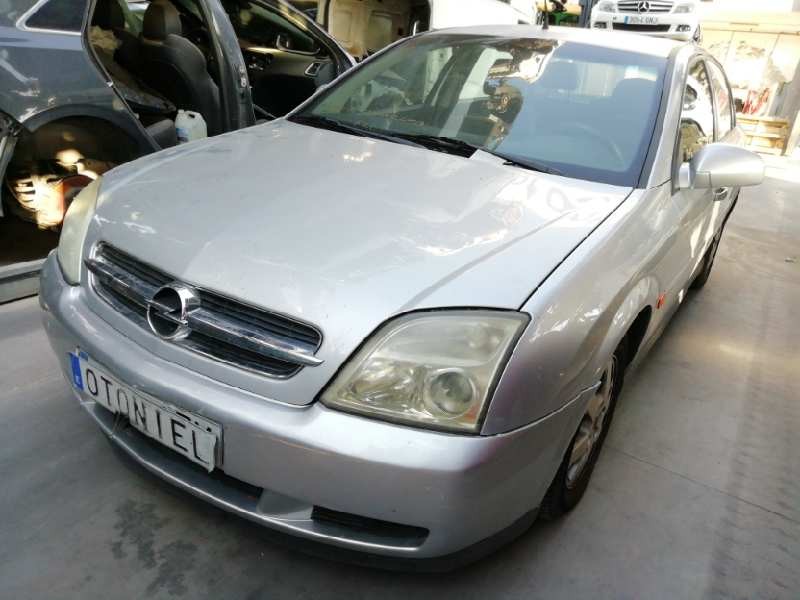 OPEL VECTRA C BERLINA