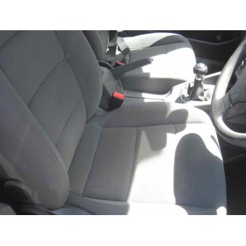 volkswagen golf v berlina (1k1) del año 2005