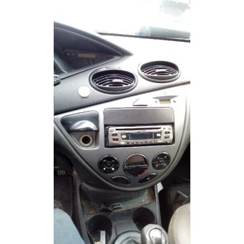 ford focus turnier (cak) del año 2002