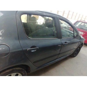 peugeot 307 berlina (s2) del año 2005