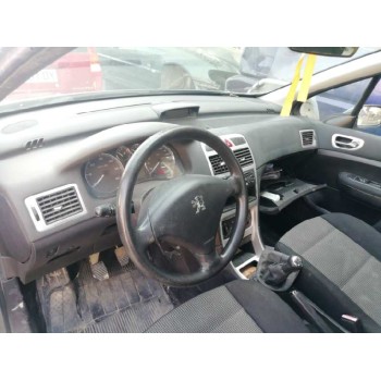 peugeot 307 berlina (s2) del año 2005