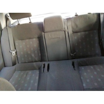 opel vectra c berlina del año 2003