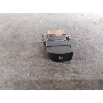 MANDO ELEVALUNAS DELANTERO IZQUIERDO 