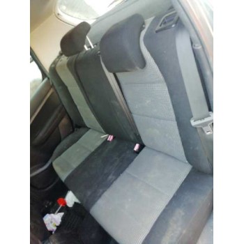 peugeot 307 berlina (s2) del año 2005