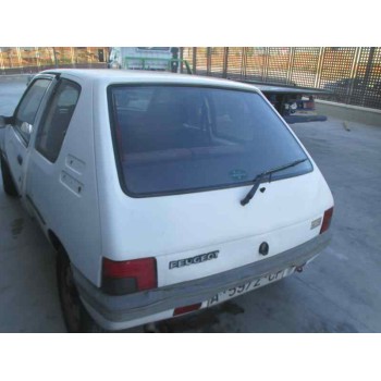 peugeot 205 berlina del año 1994