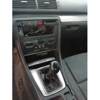 audi a4 berlina (8e) del año 2001